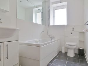 Photo 10- click for photo gallery